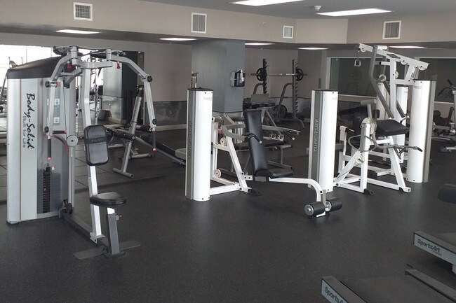 Photo - 275 NE 18th St