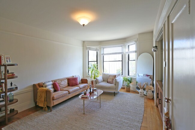 Photo - 3910 Sacramento St Unidad #1