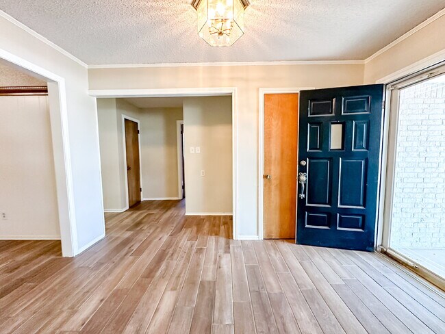 Photo - Large 3 bedroom, 2 bath home!