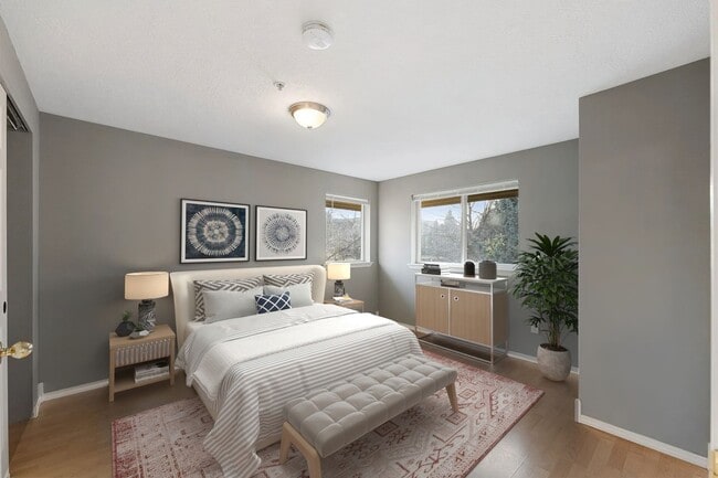 Photo - $1,600 - 1 Bed / 1 Bath Gorgeous Condo Unit in University District