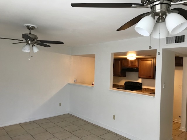 Photo - 2833 Fayette St