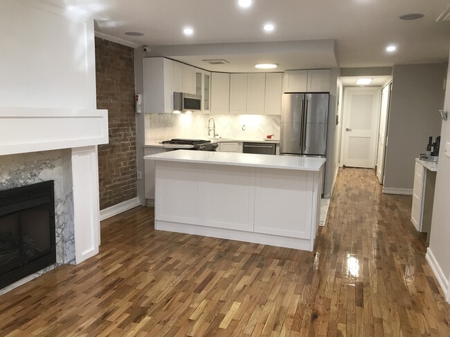 Photo - 422 Clermont Ave Unidad 1