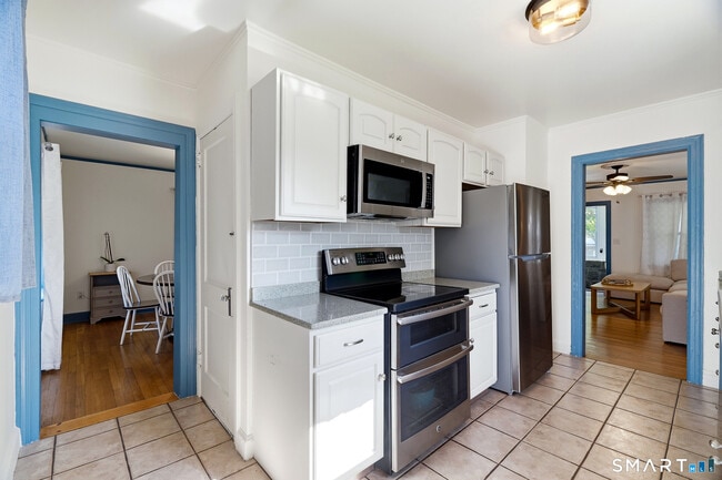 Photo - 1 E Lake Dr
