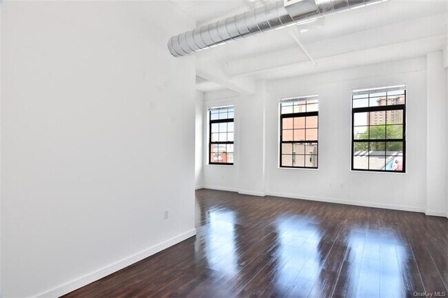 Photo - 13 Main St Unit 3F