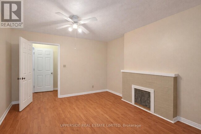 Photo - 16 Strathmore Blvd