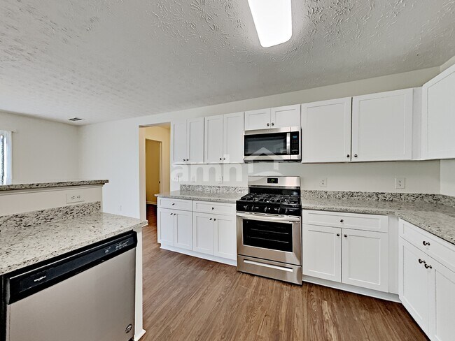 Photo - 2068 White Top Rd