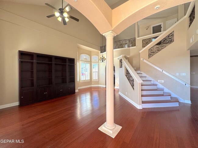 Photo - 413 Claiborne St