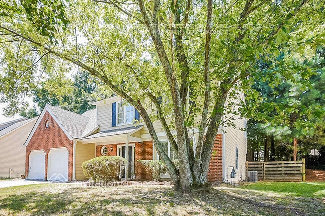 Photo - 2640 Woodside Dr