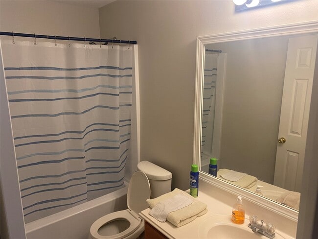 Photo - 15330 Geral Ln