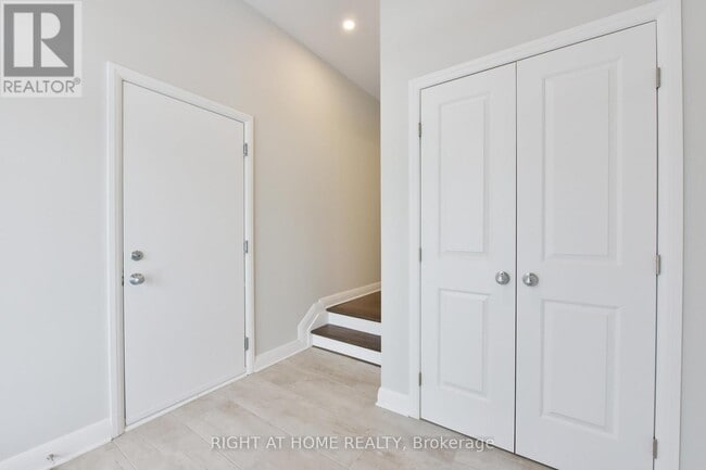 Photo - 312 Wigwas St