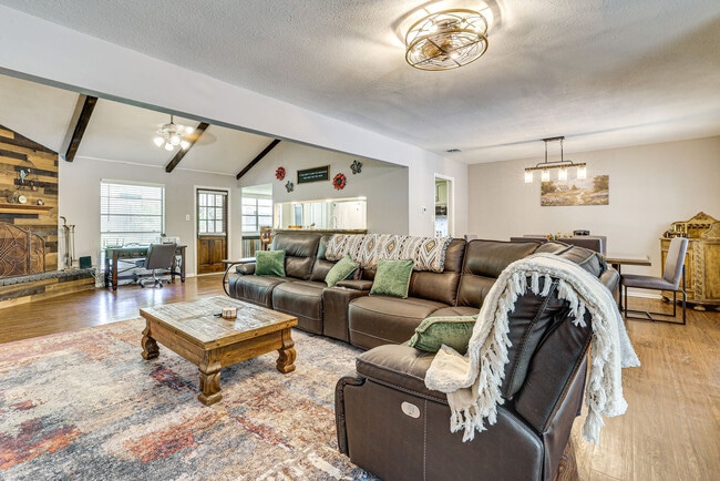 6222 Madeleine Dr Unit SI ID1546069P