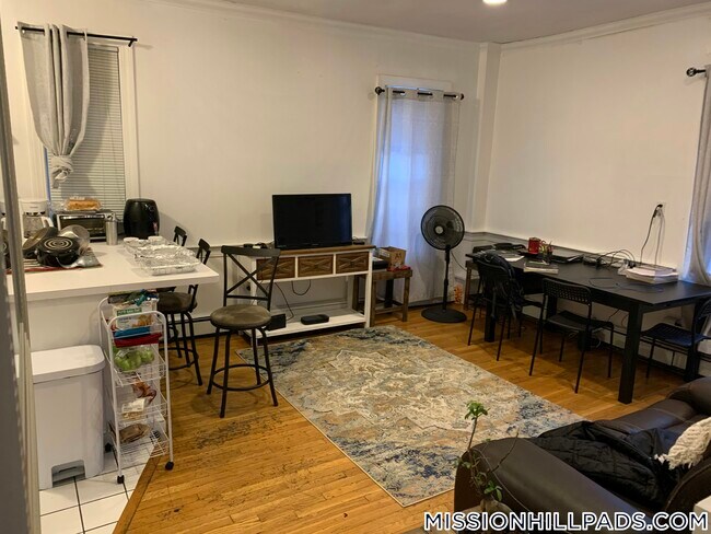 Photo - 61 S Huntington Ave Unit 103