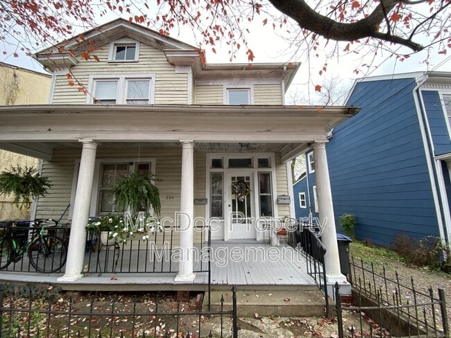 Building Photo - 320 Wolfe St Unit A