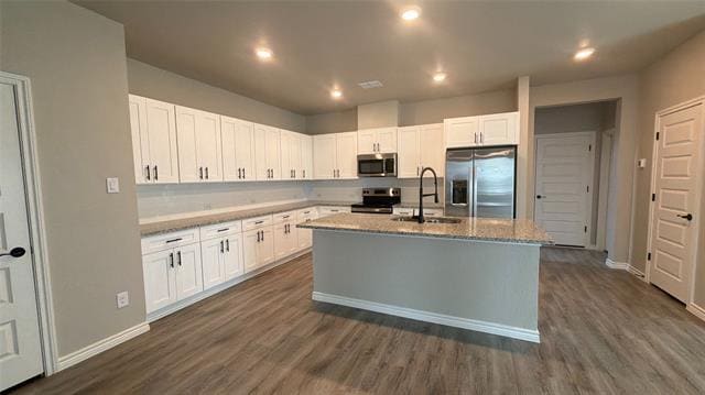 Photo - 909 Blossom Ln