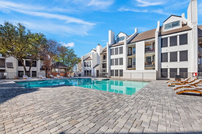 Rayside Residences