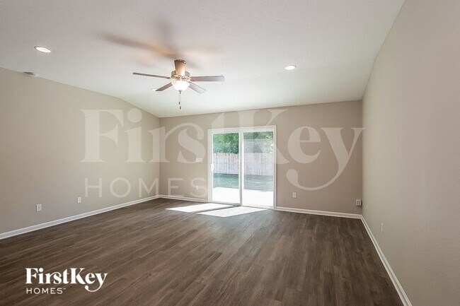 Photo - 1366 Sarahs Landing Dr