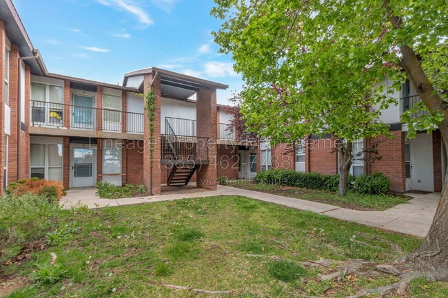 Photo - 770 N Main St Unit 11