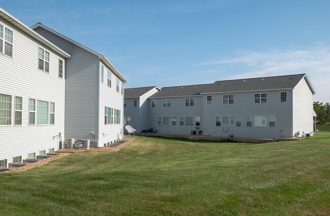 Photo - 1051 Alpine Way