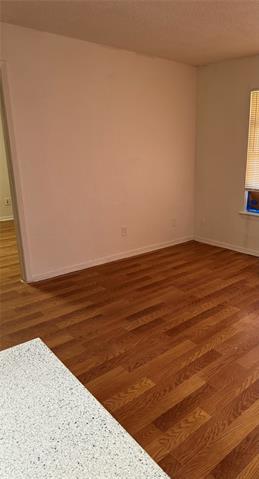 Photo - 830 N Lancaster Ave