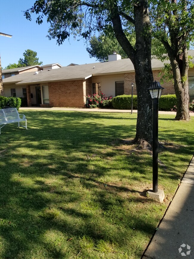 Front of Office - Magnolia Apartments