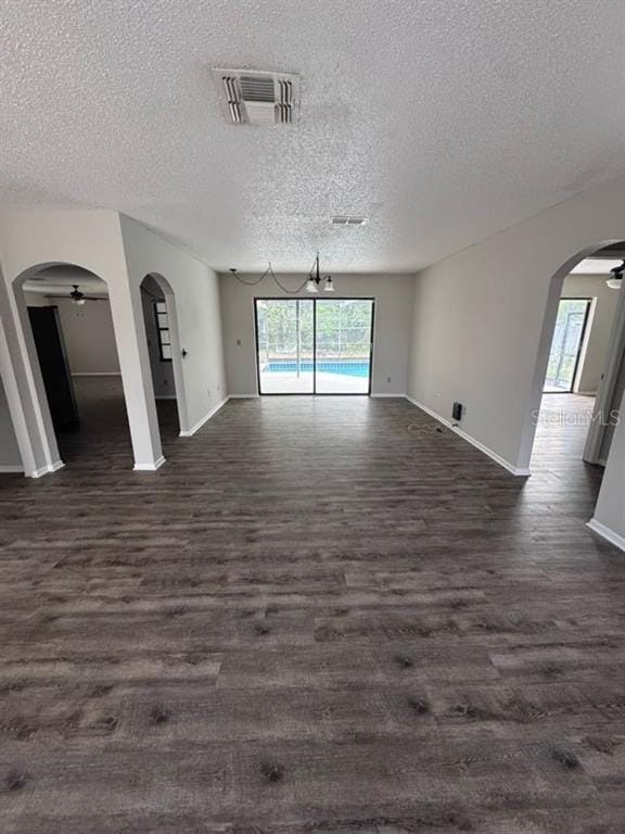 Photo - 8208 Wooden Dr