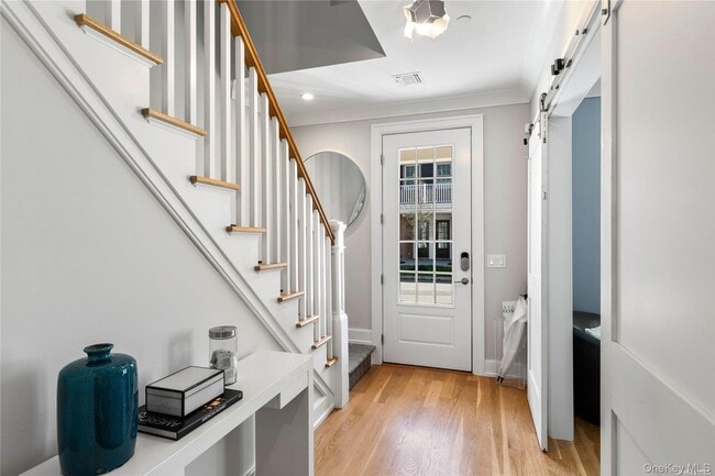 Photo - 1101 Grist Mill Cir