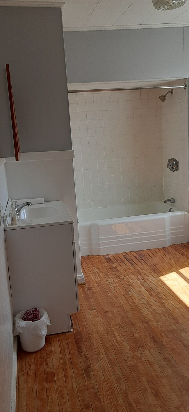 Bathroom - 68 4th St Unit Duplex