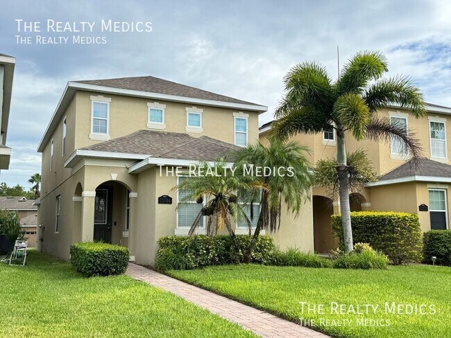 Photo - 15764 Ave Of The Arbors