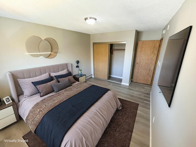 Photo - Mainstreet Court