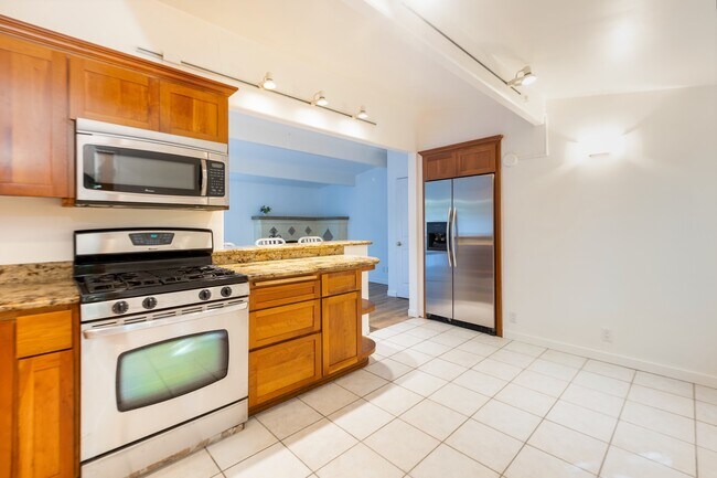 Photo - 2924 Arriba Way