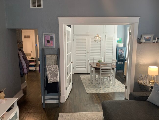 Photo - 114 W 36th St Unit 2E