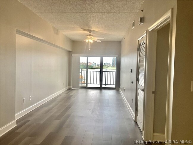 1 Riverpointe Plaza