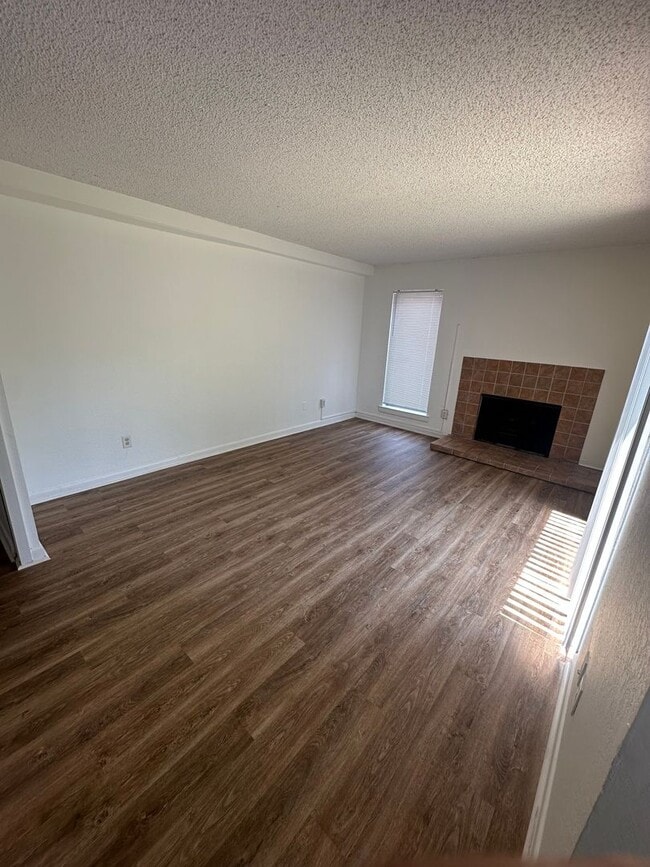 Photo - 1725 Ridge Oak Pl