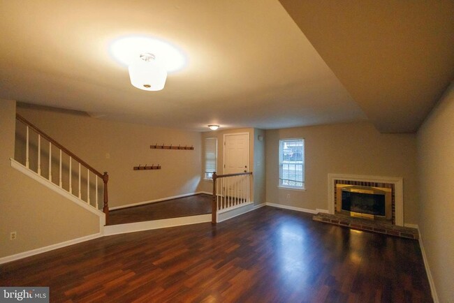 Photo - 702 Andover Ct Townhome