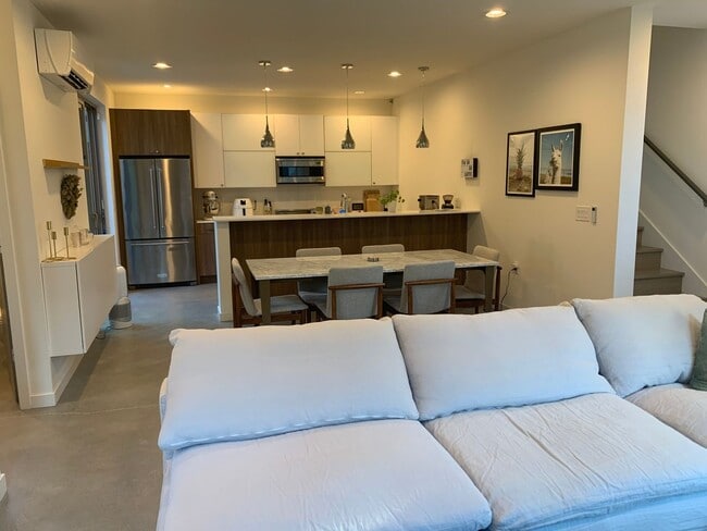 Photo - Capital Hill Row House ! 3 bed, 3 bath 194...