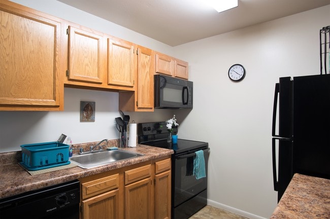 Photo - Horizon Ridge & The Hilltops