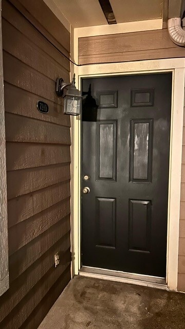 Building Photo - 728 Bering Dr Unit 10