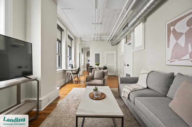 Building Photo - 211 Union St Rental