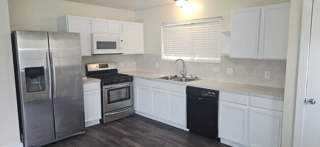 Photo - 20922 Young Meadows Way