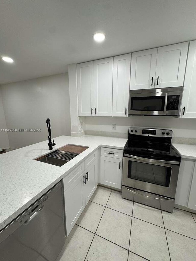 Photo - 12605 SW 54th Ct