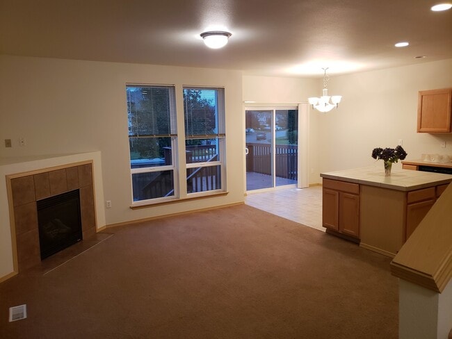 Photo - Gem Heights Spaciousness