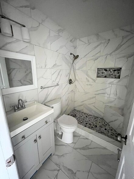 Photo - 1045 Miami Blvd