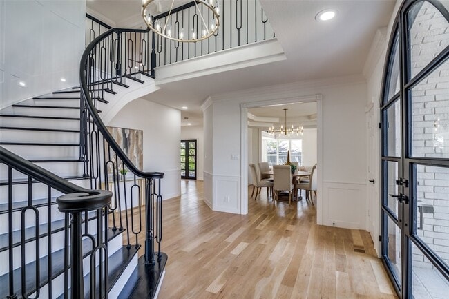 Photo - 200 Krohn Ct