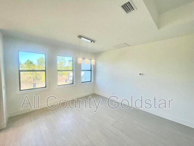 Photo - 13439 Ingraham Blvd