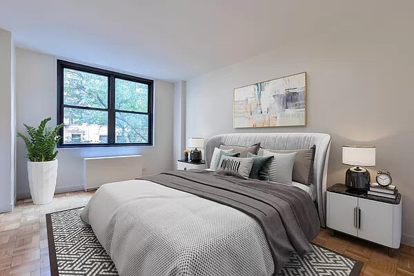 Photo - Regency Towers