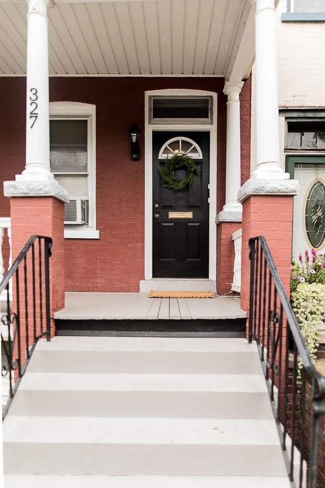 Photo - 327 N Charlotte St