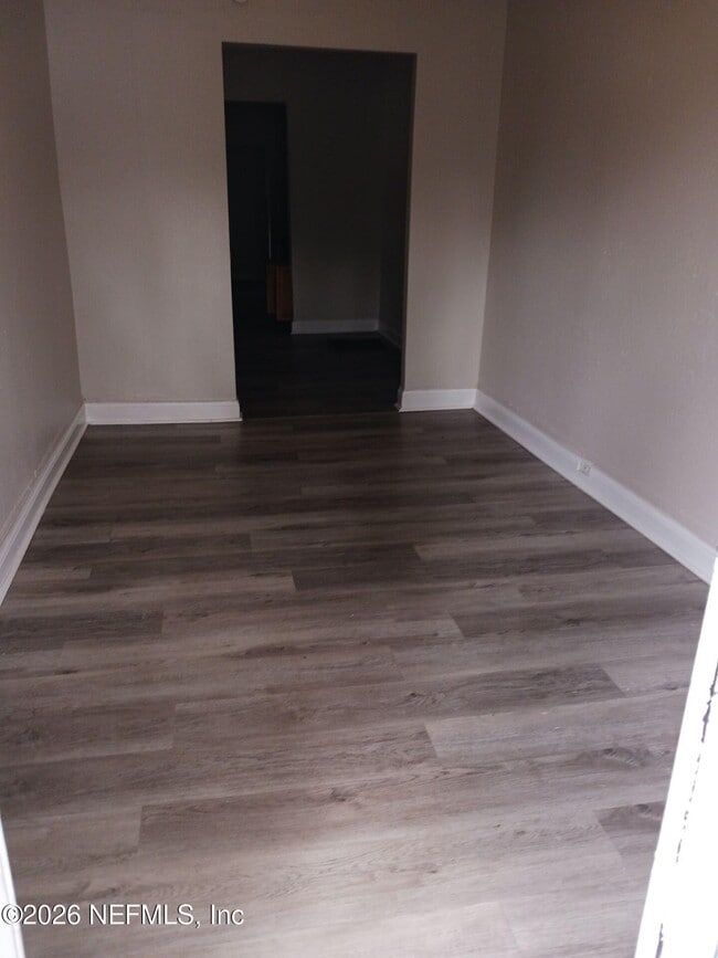 Photo - 2027 W 12th St