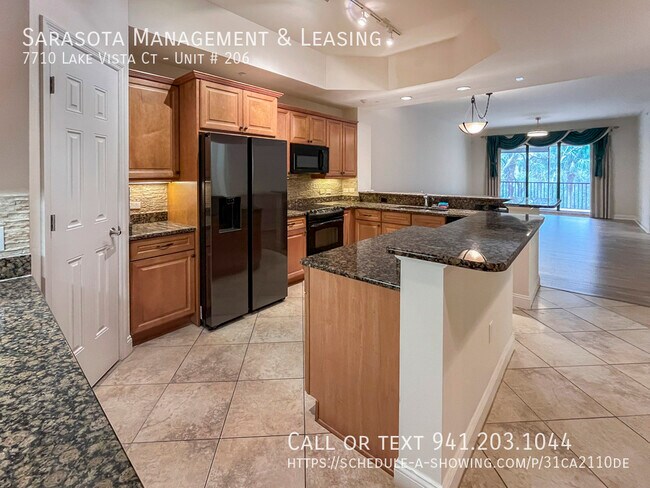 Photo - 7710 Lake Vista Ct Unidad # 206