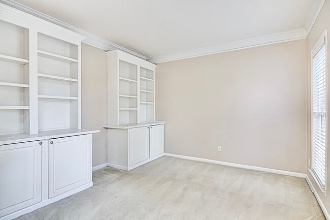 Photo - Available Now - Large 5 BD/3 Full Bath Home with Fenced Yard