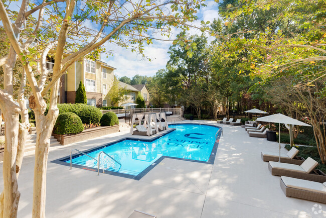 Sparkling Pool - Copper Creek Rental